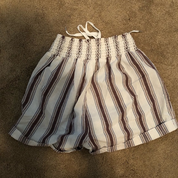 NanaMacs Shorts - Picture 4 of 5